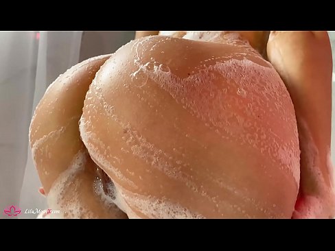 ❤️ Zeshkania masturbon pidhin me vibrator deri në orgazmë intensive në dush Porno fb në sq.xxxtophd.ru ❌❤